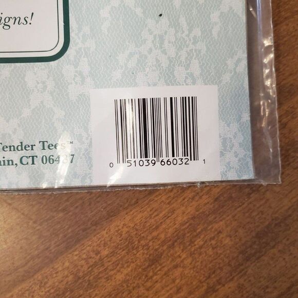 VTG New Distlefink Look of Lace Iron On Transfers "VICTORIAN POINSETTIAS" LL-32 - Picture 3 of 5